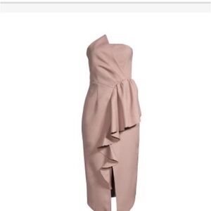 Elliatt Blush Strapless Dress